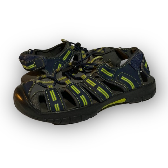 Khombu • Black No-Tie Sandals • Youth Slides Size: 2 - Picture 6 of 6